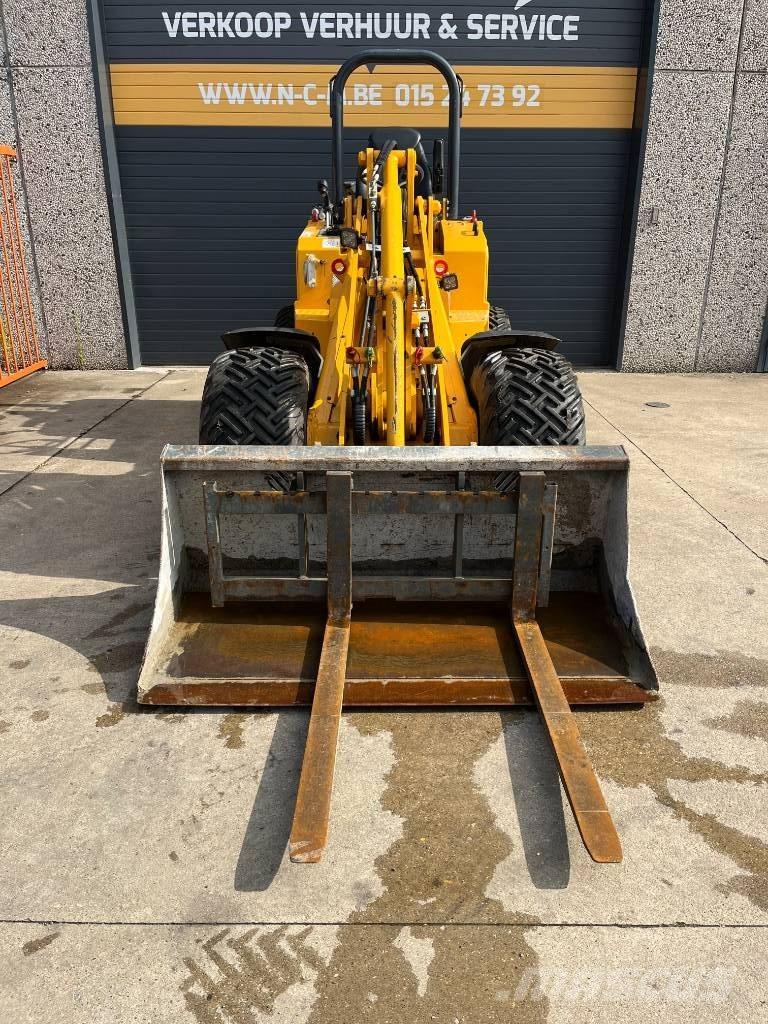 Knikmops KM 250 Wheel loaders