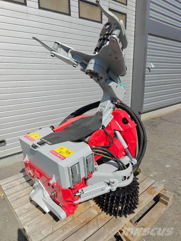 Log Max 5000 D Harvester heads