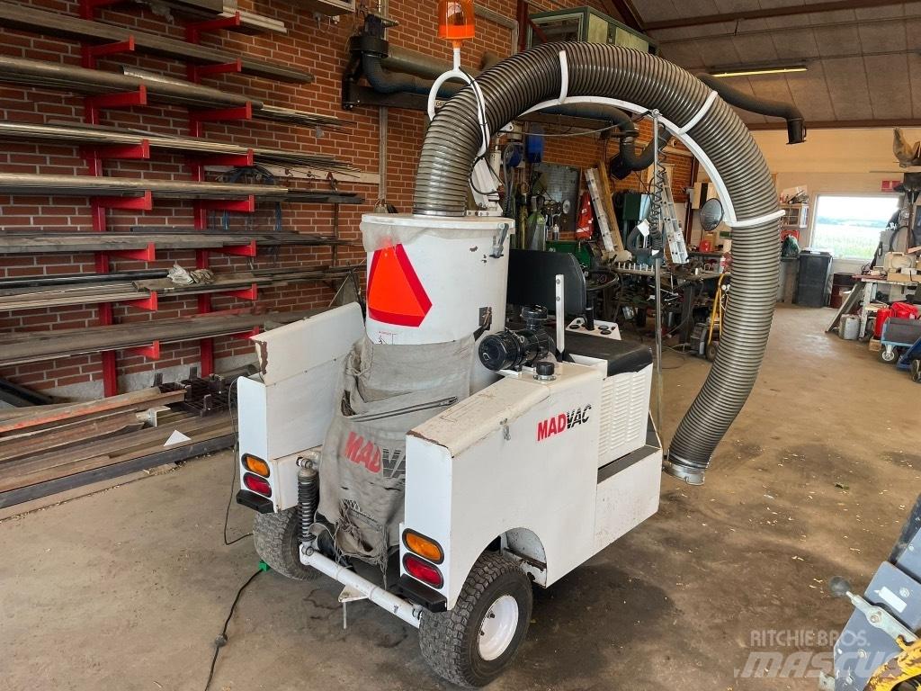 MAD VAC 101D Sorting Equipment