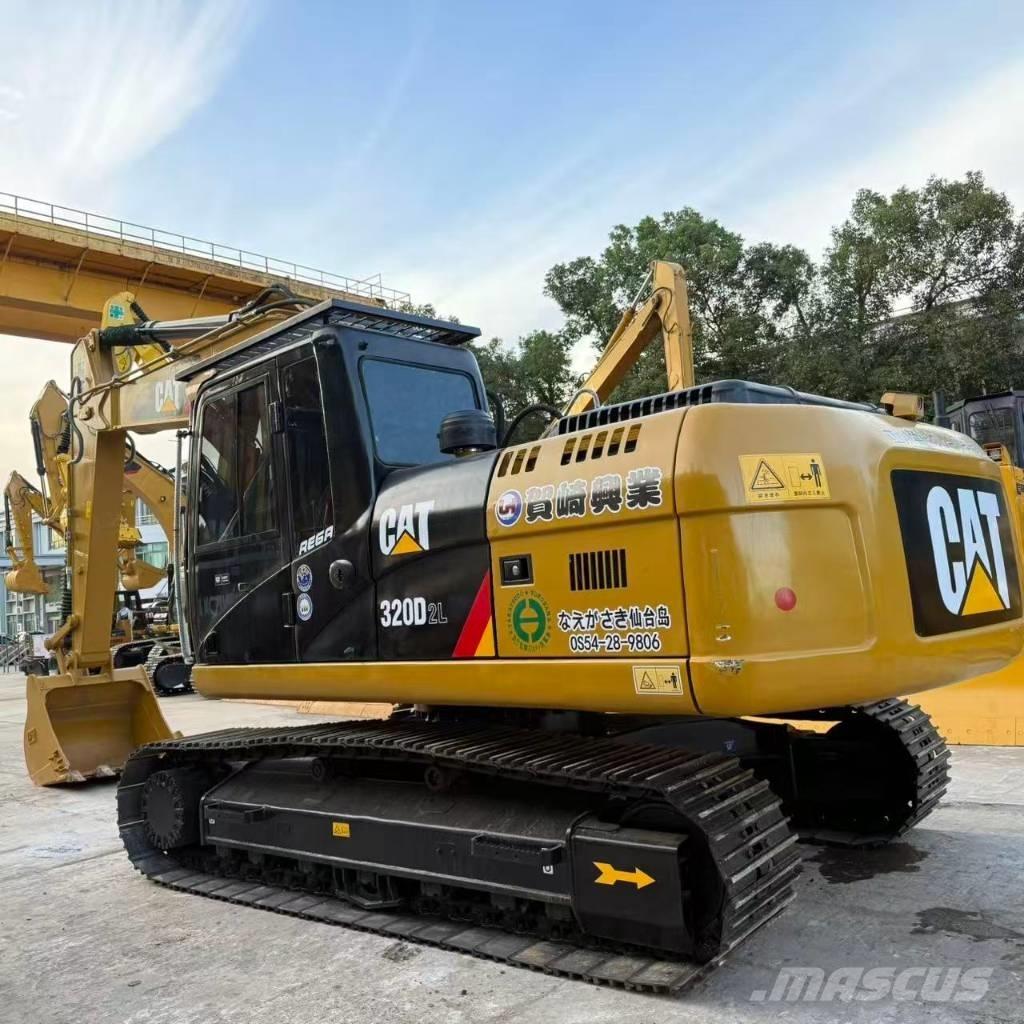 CAT 320D2 Midi excavators  7t - 12t