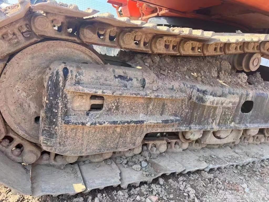 Doosan DH 220 Crawler excavators