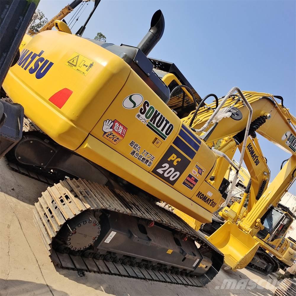 Komatsu PC 200-8 Crawler excavators