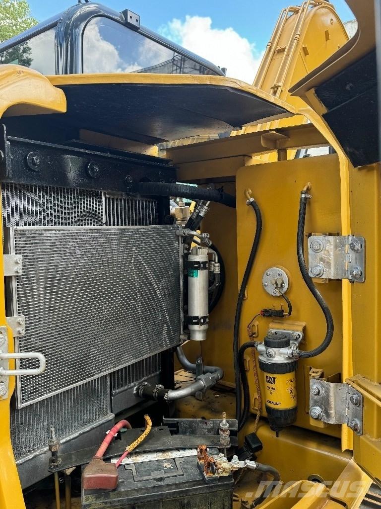 CAT 307 Mini excavators < 7t