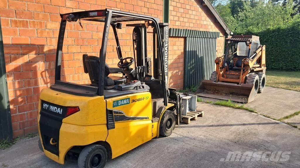 Hyundai 30 BH-9 Electric forklift trucks