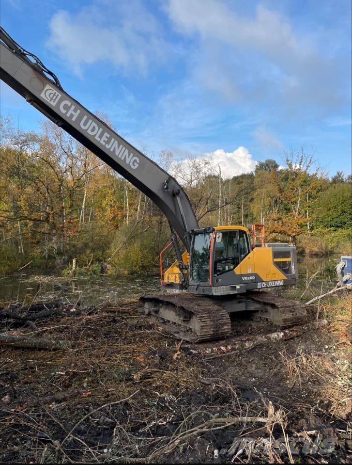 Volvo 250E LR Crawler excavators