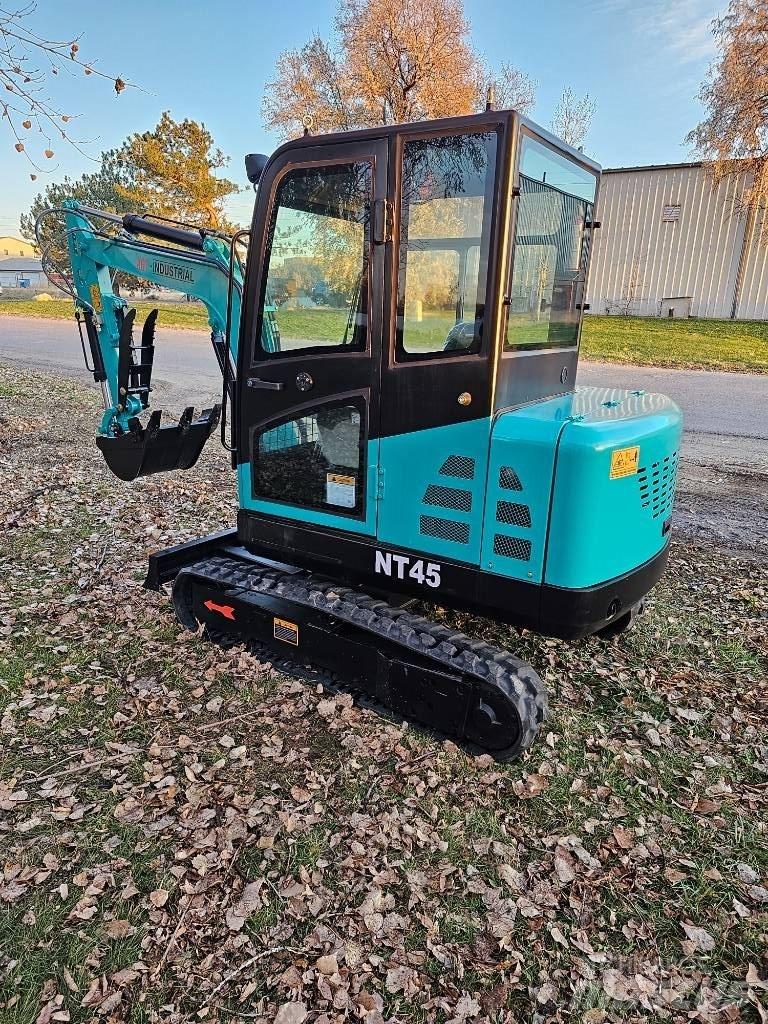 AGT NT45 Mini excavators < 7t