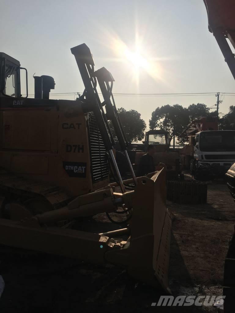 CAT D 7H Crawler dozers