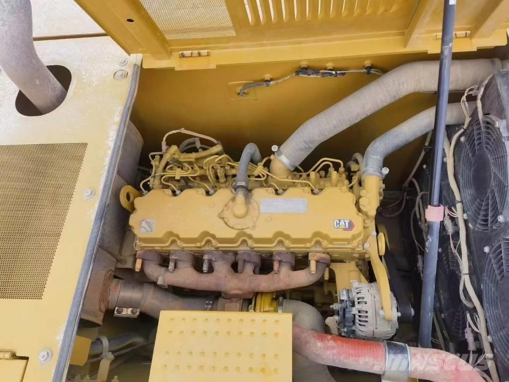 CAT 330GC Crawler excavators