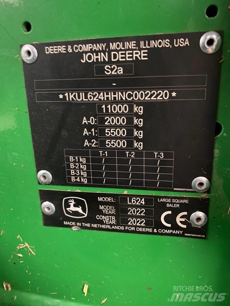 John Deere L624 Square balers