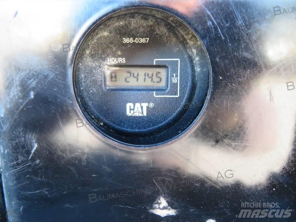 CAT 305.5 Mini excavators < 7t