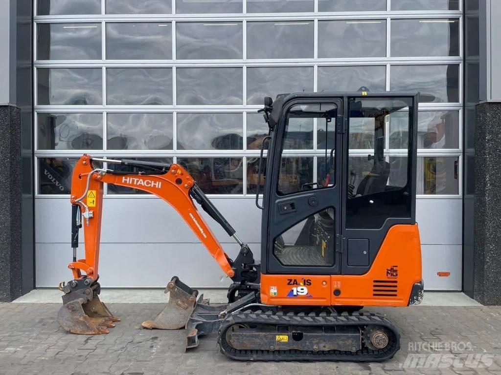 Hitachi ZX19-6 CR Mini excavators < 7t