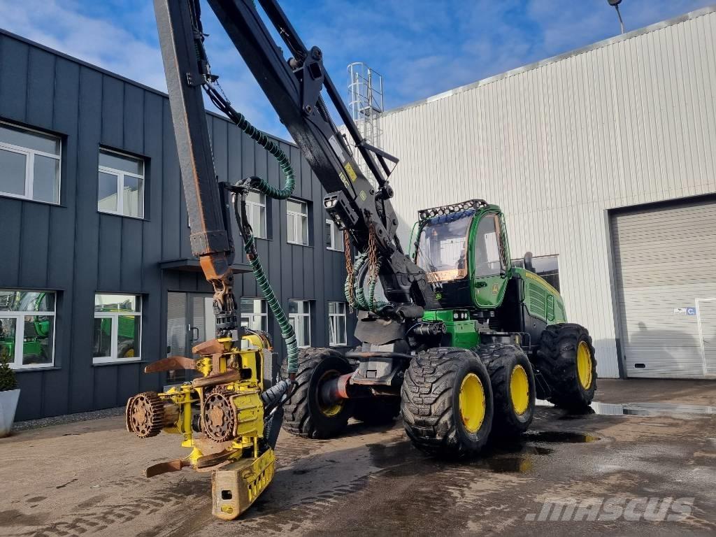 John Deere 1270 G Harvesters