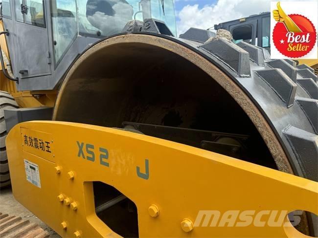 XCMG XS 223 J Single drum rollers