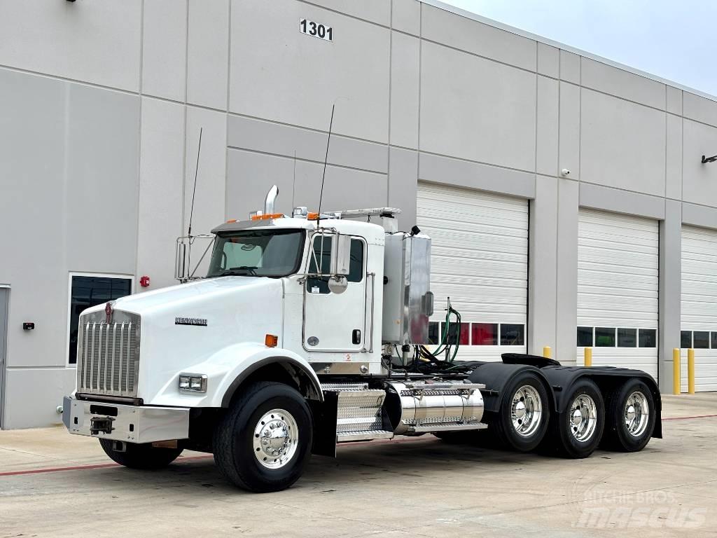 Kenworth T 800 Truck Tractor Units