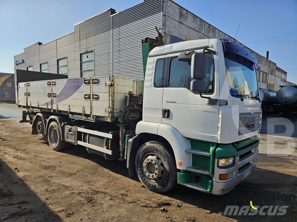 MAN TGA26.310 Flatbed/Dropside trucks