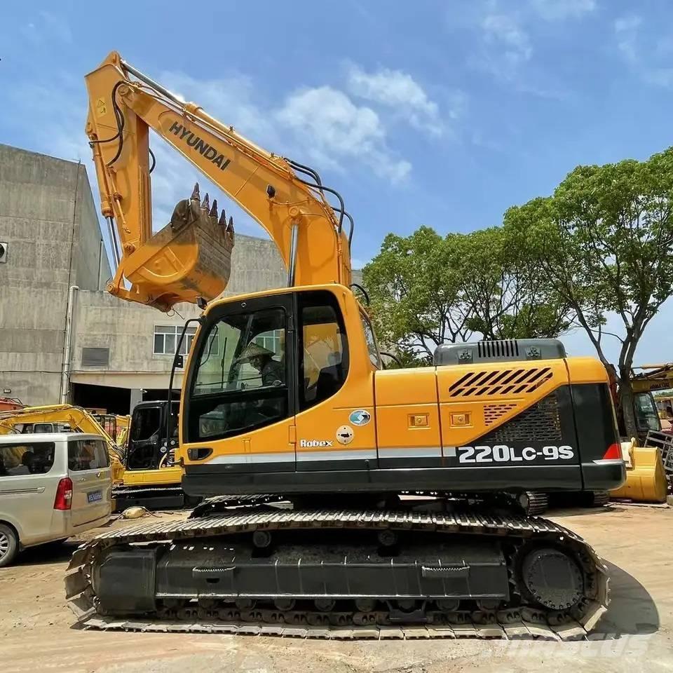 Hyundai R220LC-9S Crawler excavators