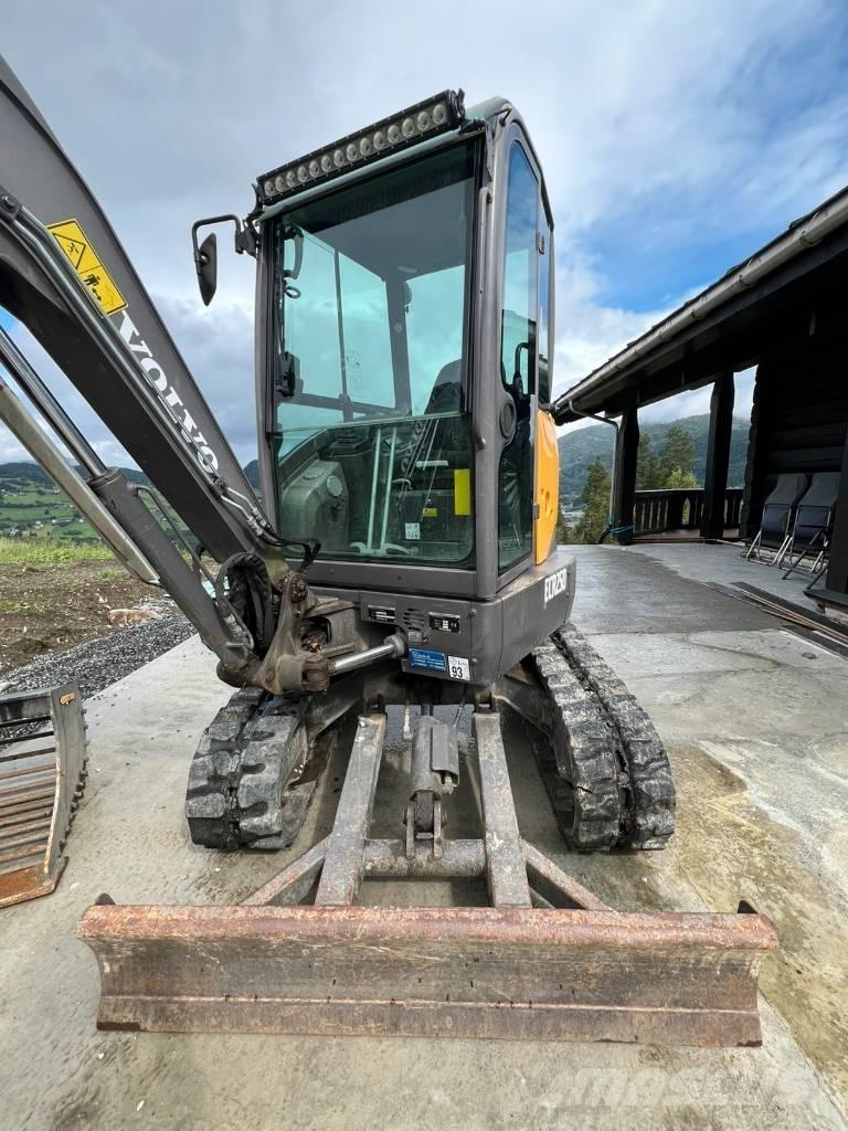 Volvo ECR25D Mini excavators < 7t