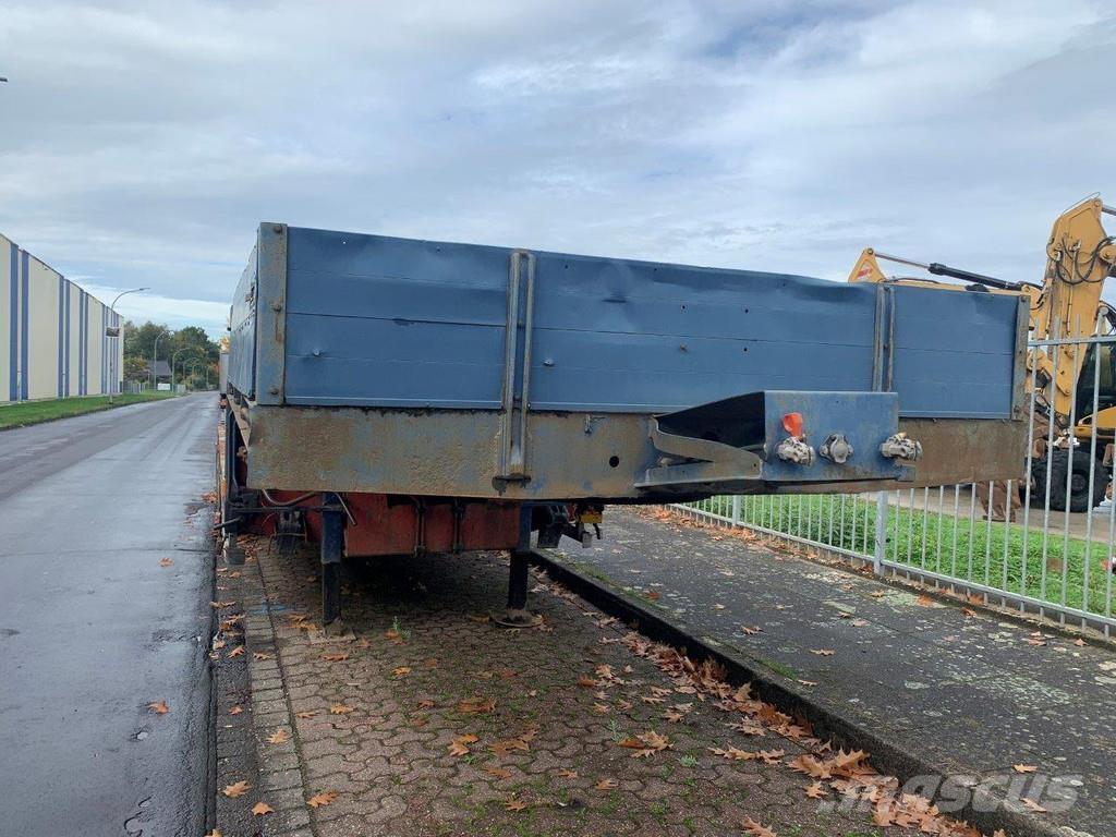 Goldhofer NVT Low loaders