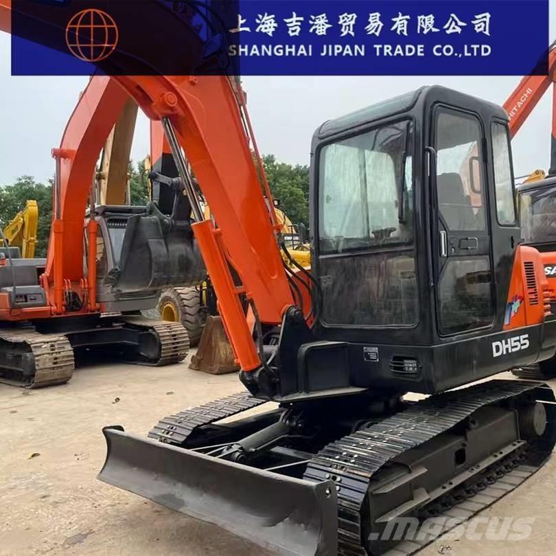 Doosan DH 55 Mini excavators < 7t