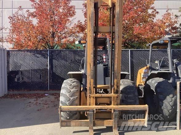 CASE 586H Rough terrain truck