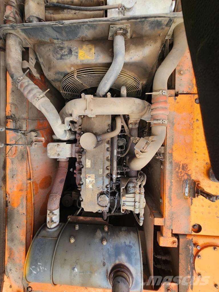 Doosan DX 210WA Wheeled excavators