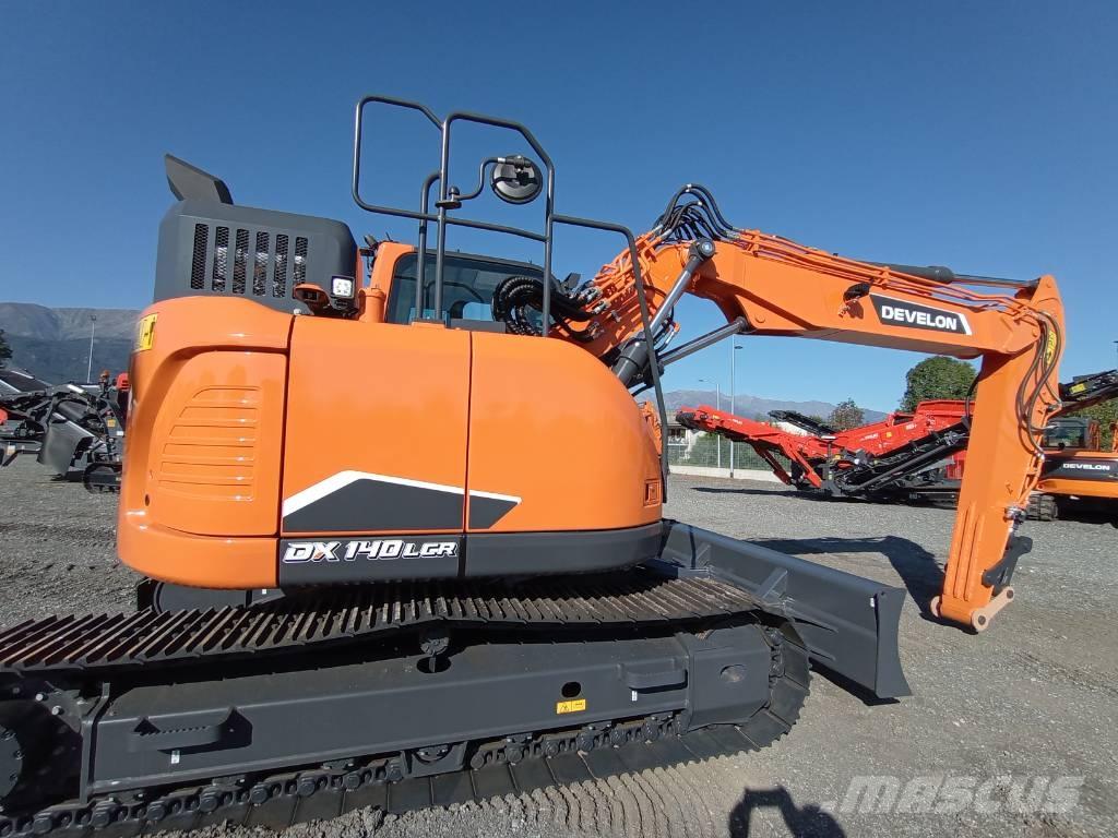 Develon DX 140 LCR-7 Crawler excavators