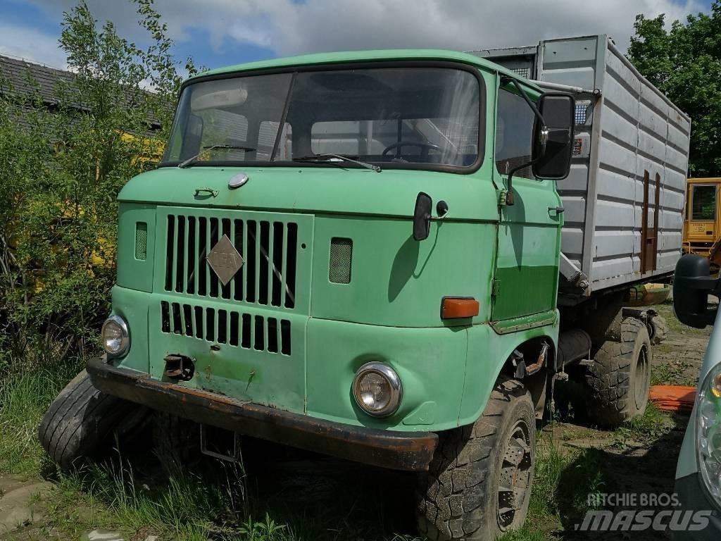 IFA W50 LA Tractors