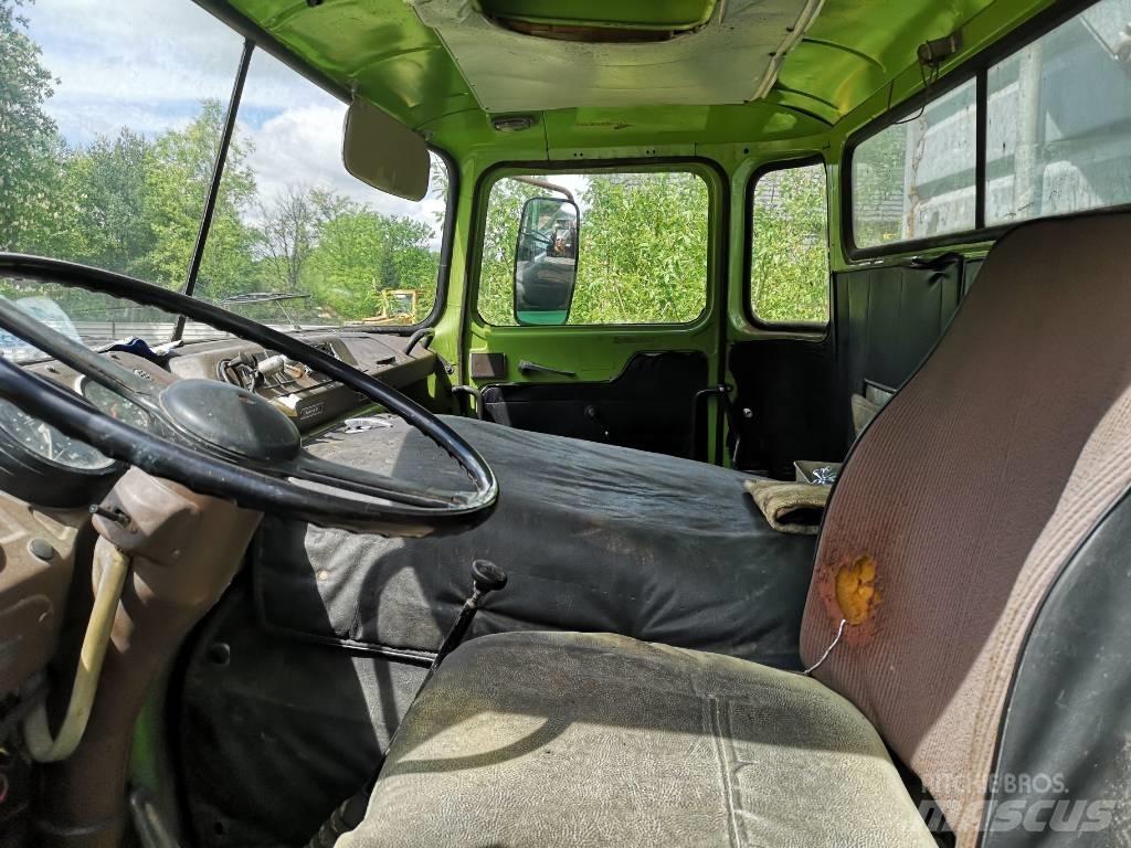 IFA W50 LA Tractors