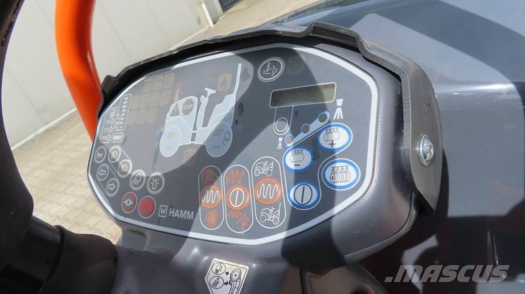 Hamm HD8 VV Twin drum rollers