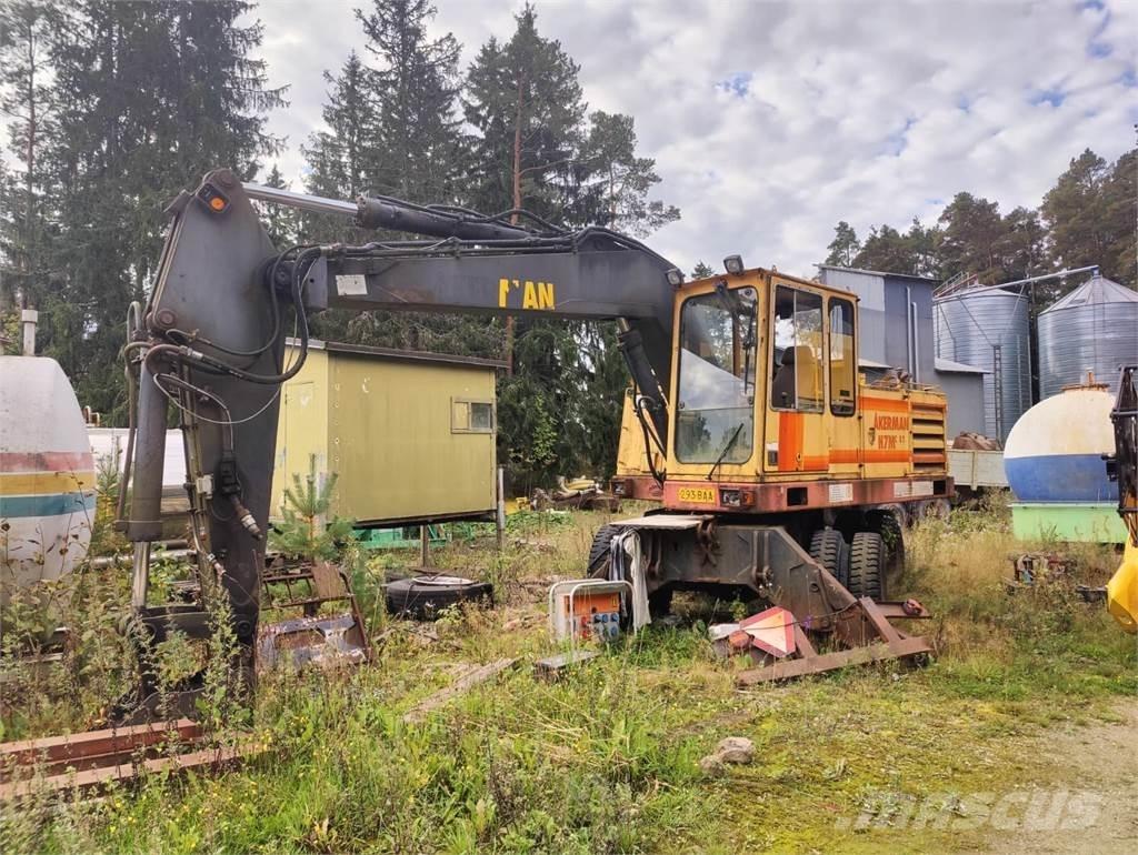 Åkerman H7MC Crawler excavators