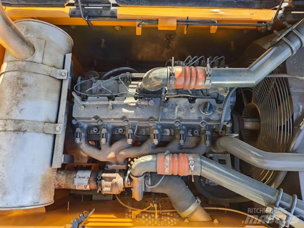 Hyundai 330LC-9S Crawler excavators