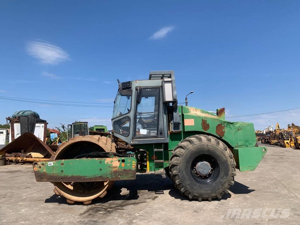 Vibromax W1405D Single drum rollers