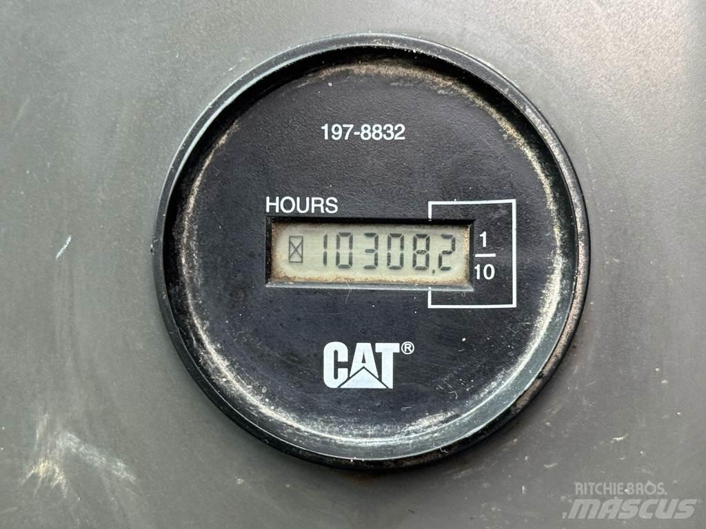 CAT M315D Wheeled excavators