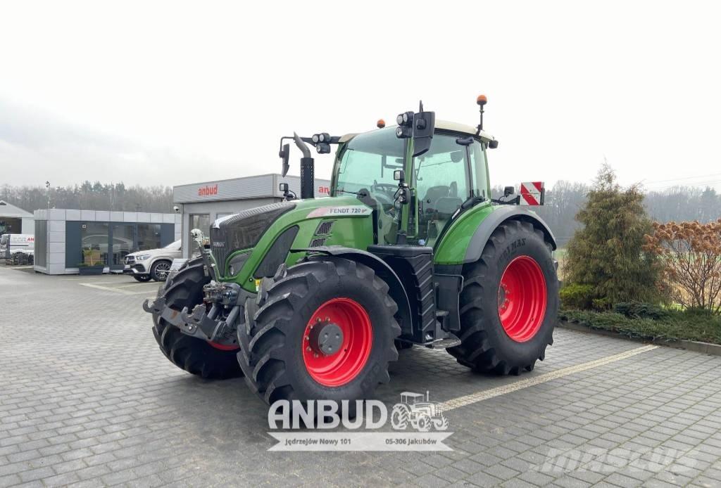Fendt 720 Vario S4 Tractors
