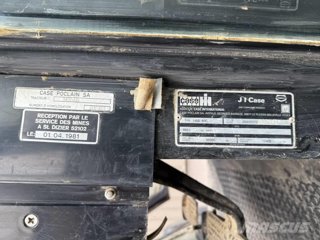 CASE 1455 AXL Tractors