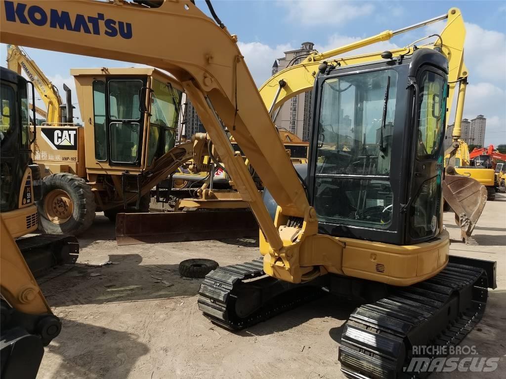 Komatsu PC 35 Mini excavators < 7t