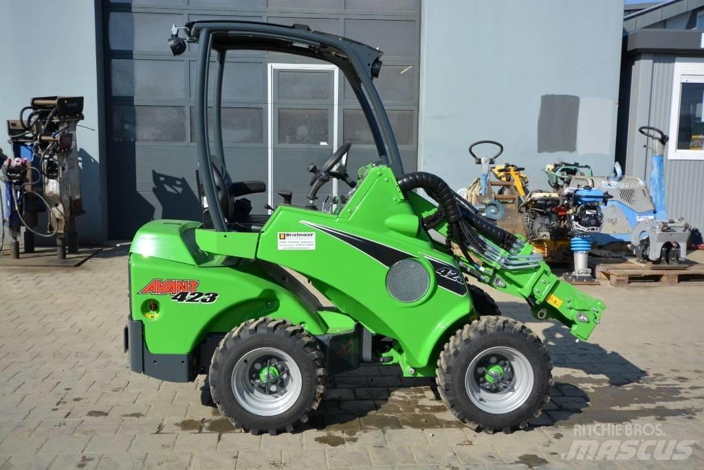 Avant 423 Mini loaders
