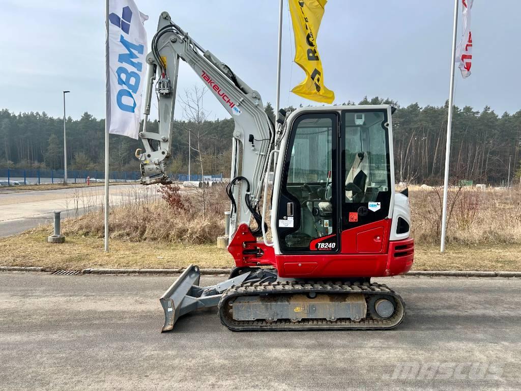 Takeuchi TB 240 Mini excavators < 7t
