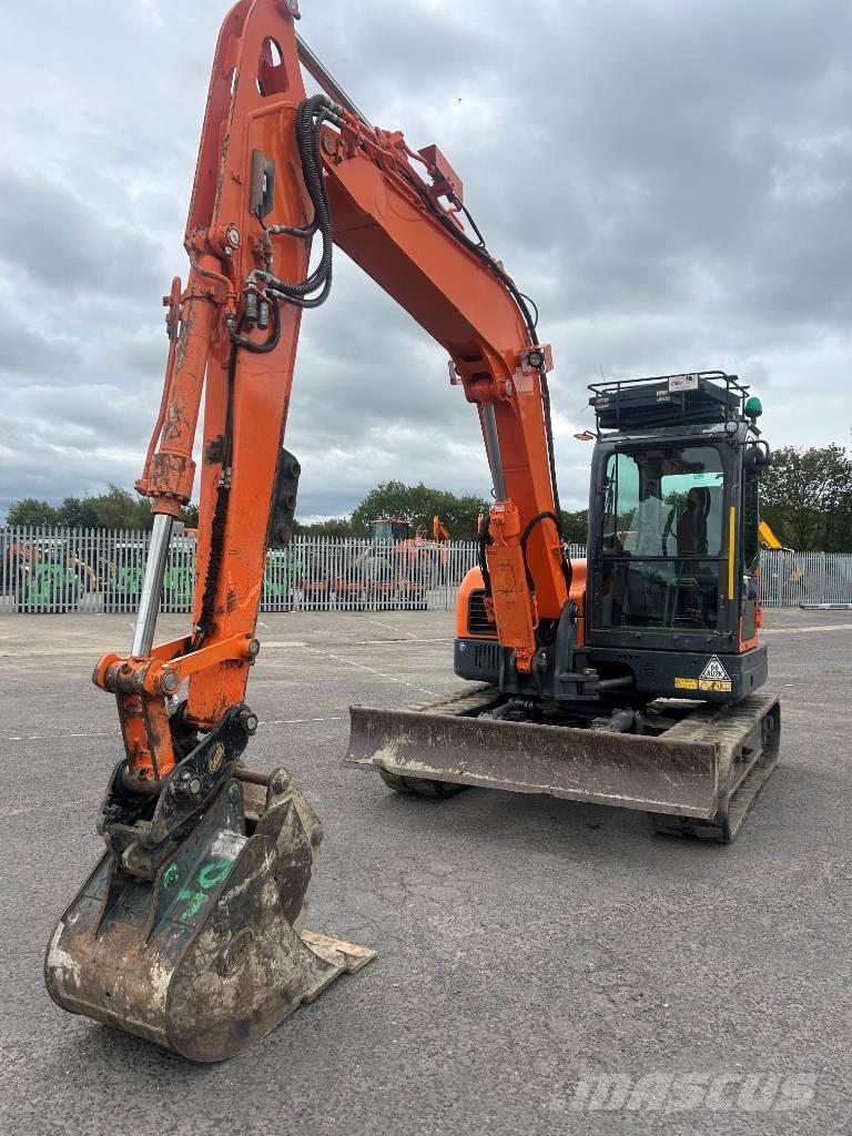 Doosan DX 85 R-3 Midi excavators  7t - 12t