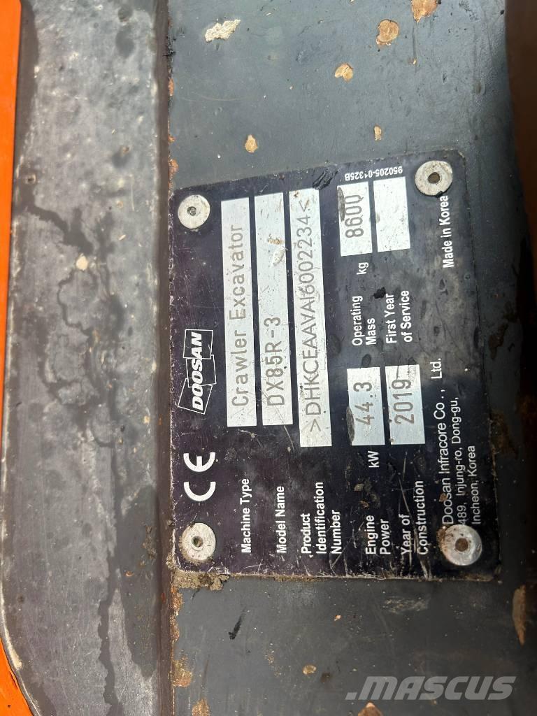 Doosan DX 85 R-3 Midi excavators  7t - 12t