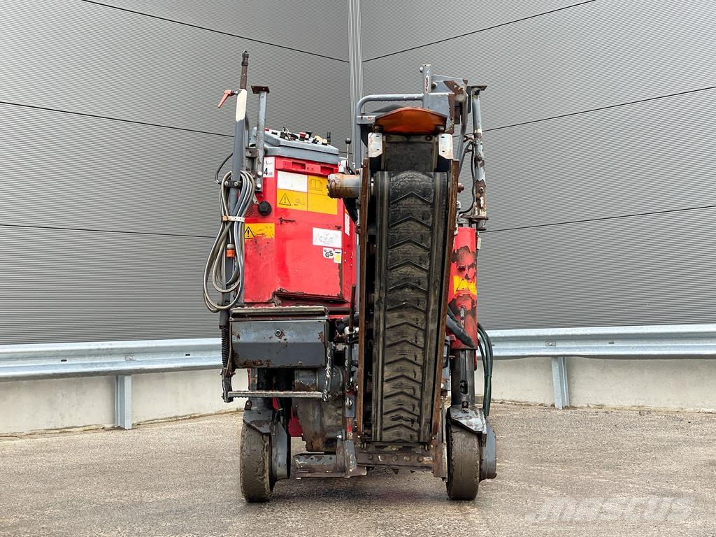 Wirtgen W 35 DC Asphalt cold milling machines