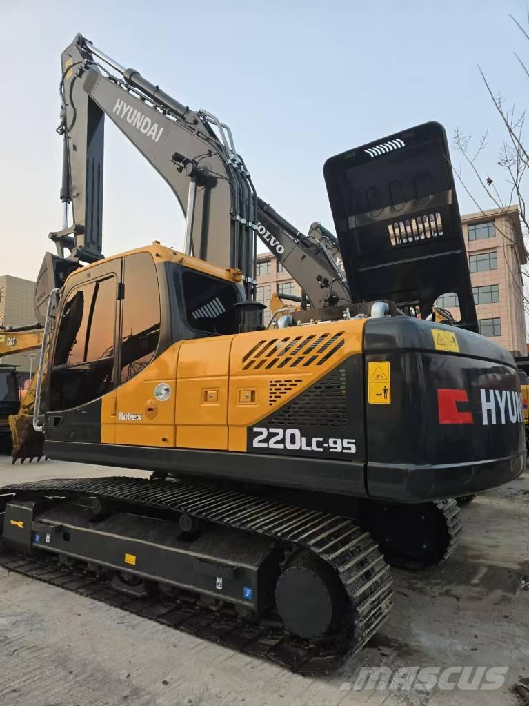 Hyundai 220 Crawler excavators