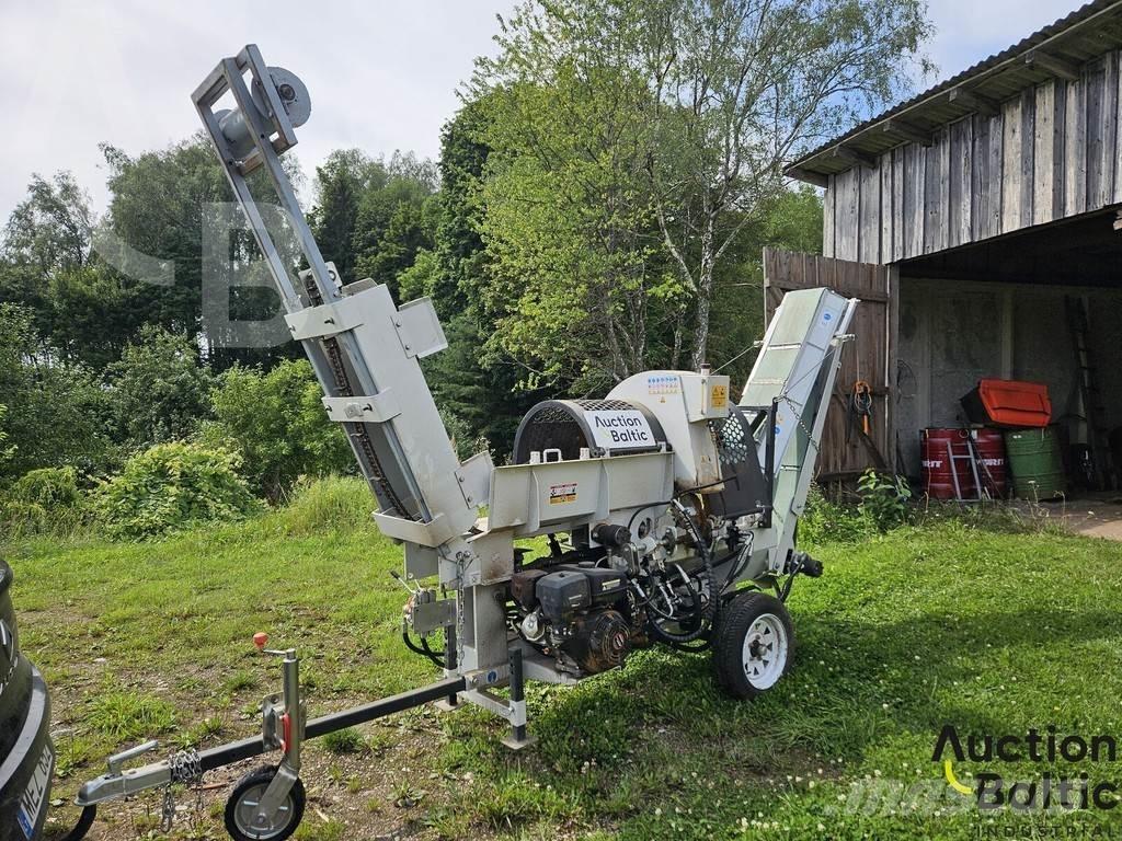  Lumag SSA-500G Wood splitters, cutters, and chippers