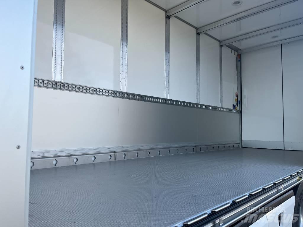 Volvo FH I-Save 500 Van Body Trucks