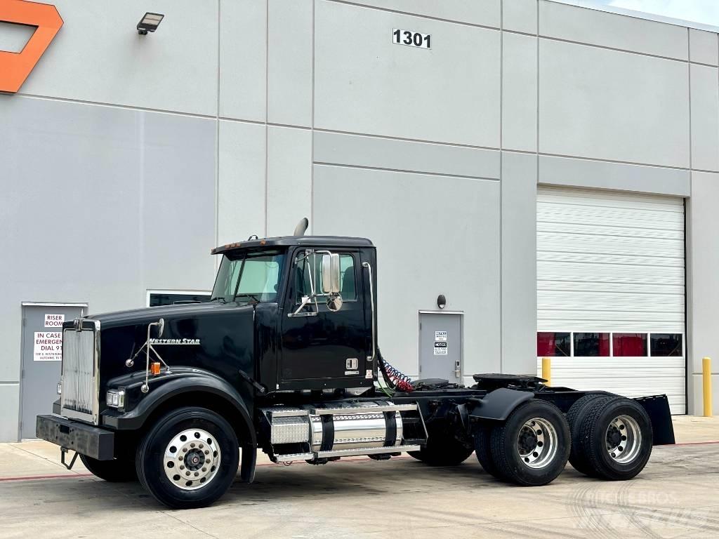 Western Star 4900 Truck Tractor Units