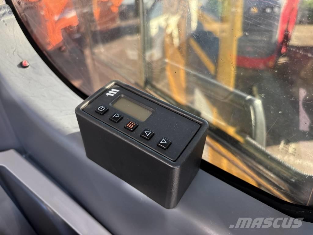 Komatsu PC 290 LC-10 Crawler excavators