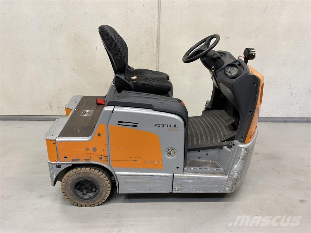 Still LTX 70 Terminal tractors