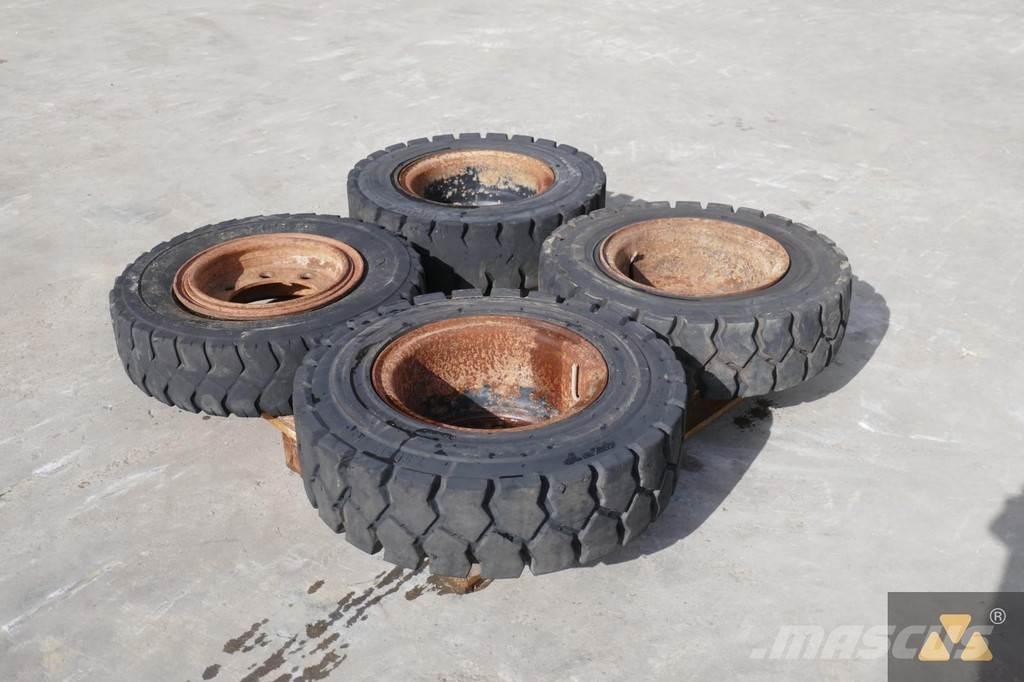 Trelleborg 7.50-15 Tyres, wheels and rims