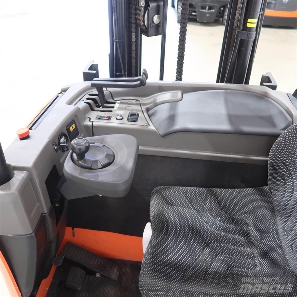 BT SRE160L Electric forklift trucks