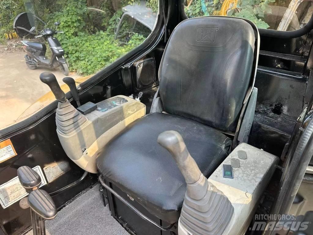 CAT 303 CR Mini excavators < 7t